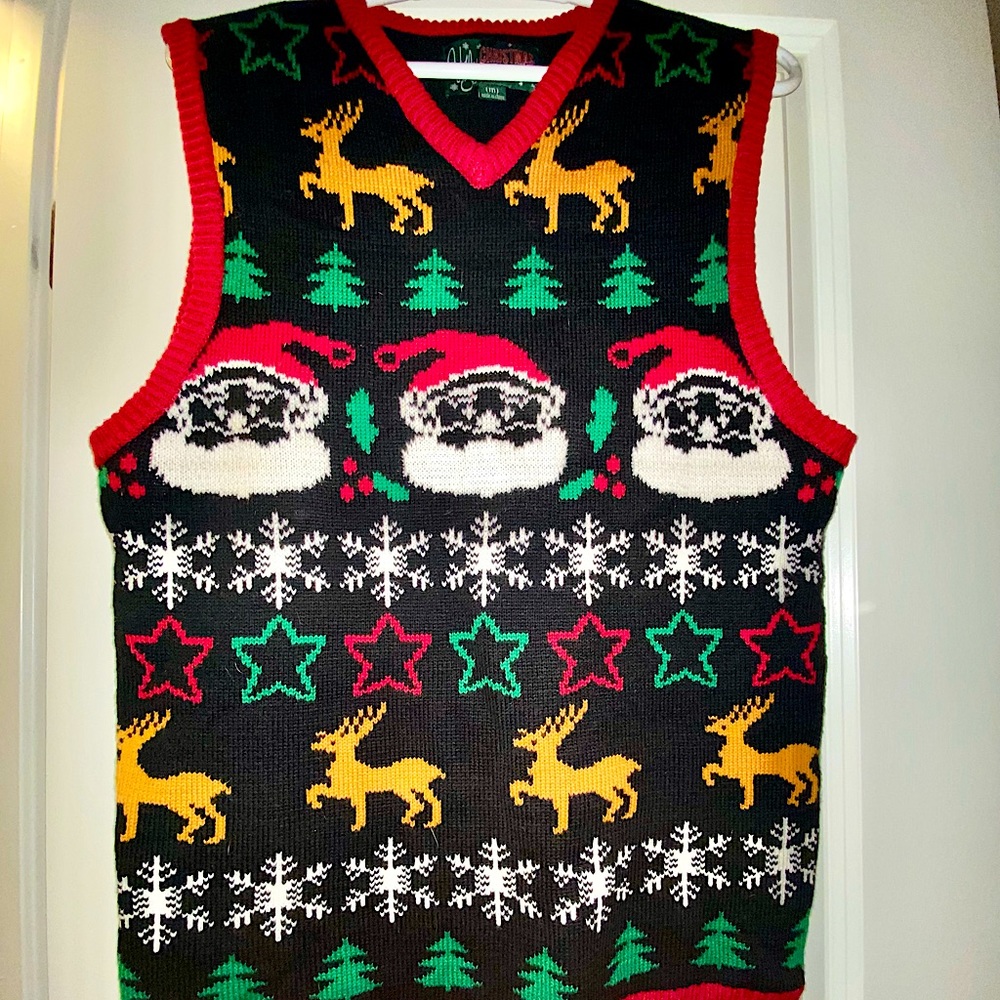 Men’s Christmas Vest Medium